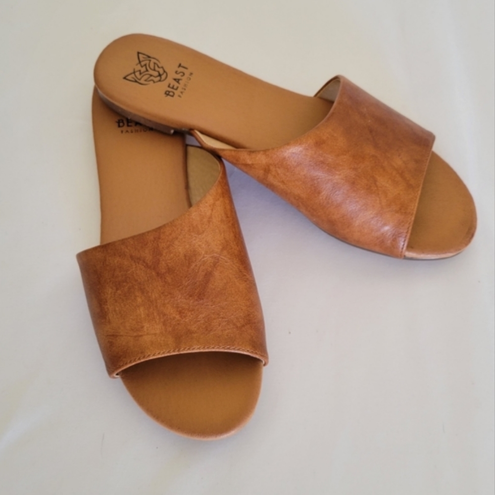 Tan faux leather slide sandals